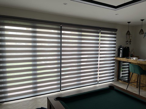 Zebra blind, large window